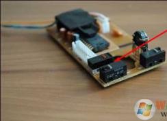 电脑鼠标单击变双击怎么修复？