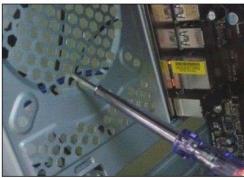 电脑机箱漏电 怎么办？解决机箱漏电的小技巧