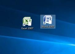 Win10桌面图标右下角有白色的方块怎么修复？