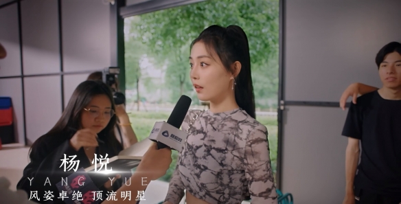 开局五个亿电脑版